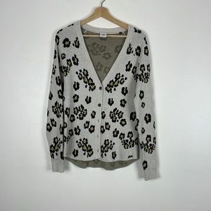 Cabi long sleeve button down V neck animal print cardigan sweater Size Small